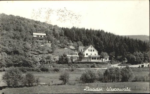 Daaden